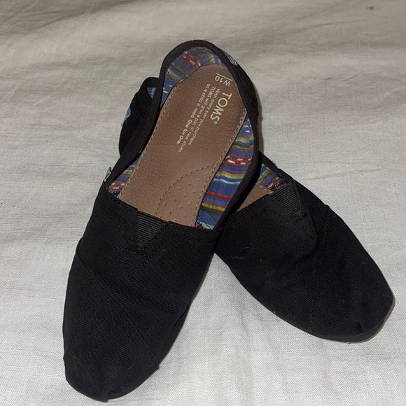 Toms Shoes - TOMS black sz 10